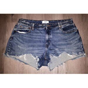 Levi's Denizen High Rise Jean Shorts Size 16 W33 Distressed Denim Medium Wash